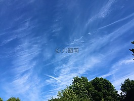 天空,蓝色,蓝色的天空