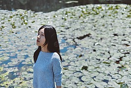 大学生,荷塘,唯美