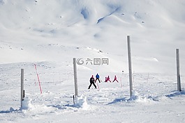 冬天,瑞典山,包括