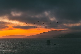 山,谷,小山