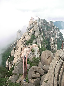 蔚山岩,山 seoraksan,云海