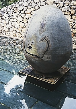 琼米罗,西班牙画家,图形设计