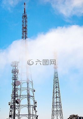 山,云,两极发射机