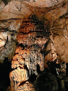 洞穴,奥格泰莱克,性质