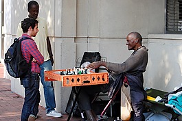 人类,棋,无家可归