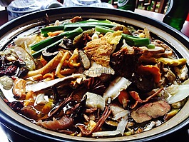 火锅,野生菌,蘑菇