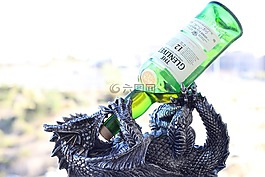 龙,威士忌,深度