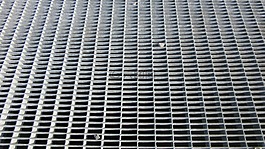 钢格栅,卵石,影子