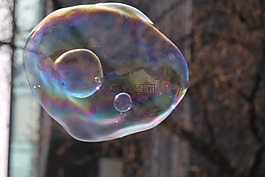 肥皂泡沫,光,虹彩