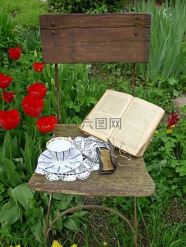 眼镜,眼镜案例,旧椅子