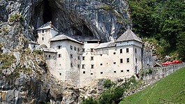 城堡,城堡中的岩石,白色城堡