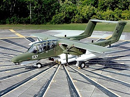 飞机,ov 10 d 骏,停机坪
