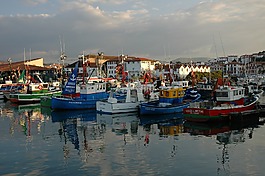 渔船,端口,巴斯克人国家