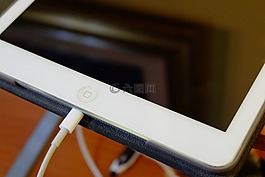 ipad,平板电脑,平板电脑充电