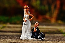 新娘和新郎,手铐,脚链