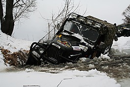 吉普车,4×4,冬季