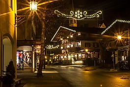 staße,胡同,staßenbeleuchtung