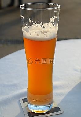 啤酒,啤酒玻璃,小麦啤酒