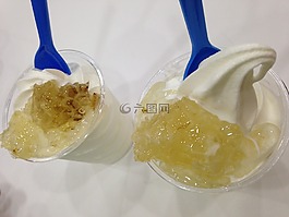 亲爱的薯片,冰淇淋,亲爱的芯片冰淇淋
