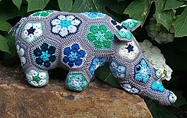 thandi 犀牛,非洲的花型设计,海蒂承担设计