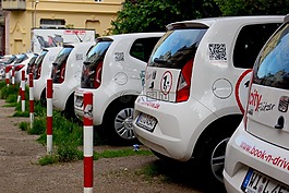 汽车共用,汽车租赁,汽车