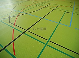 运动场,大厅地面,多个大厅
