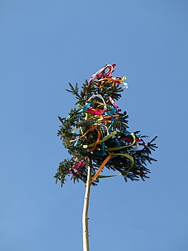 五朔节花柱,1,五月