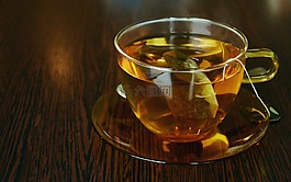 t恤,茶杯,茶包