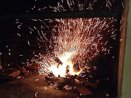 火花,火上烤,烤