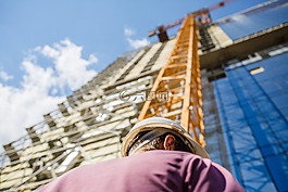 建设,头盔