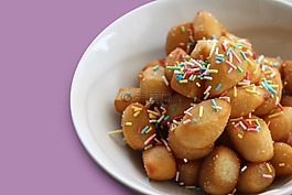 甜,struffoli,典型的甜