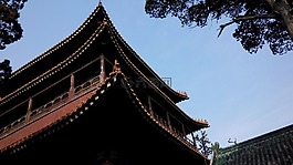 中国曲阜三孔,角楼,树影