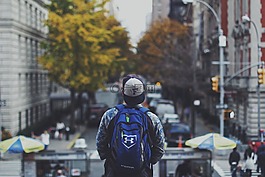 背包,男,市街