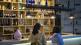 大学生,酒吧,邂逅
