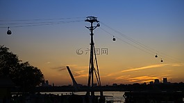 夕阳,逆光,索道