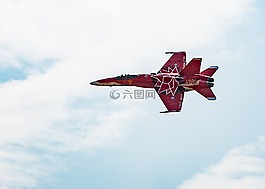 f18,cf18,加拿大