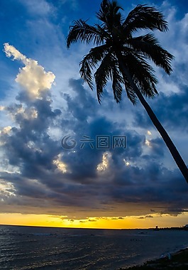海滩,卡巴雷特,索苏阿