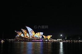 悉尼歌剧院,悉尼港,歌剧院