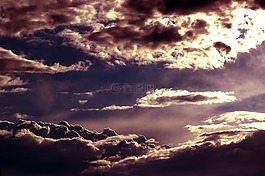 云,引人注目,天空