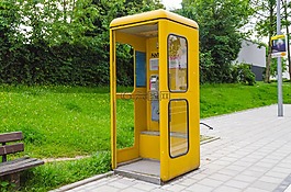 公用电话亭,药房,手机