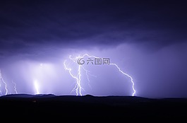 闪光,雷暴,矿石山