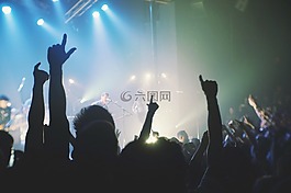 现场直播的音乐会,音乐会,阶段