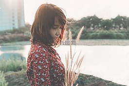 萨拉,阮莎拉,女孩
