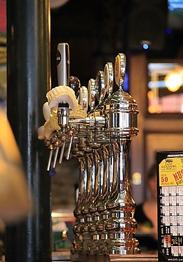 啤酒,啤酒水龙头,闪光