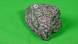 金属,石,有光泽