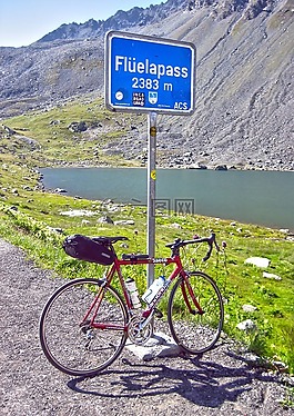 公路自行车,transalp,通过