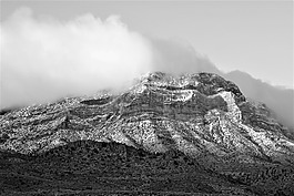 山,雪,黑色和白色