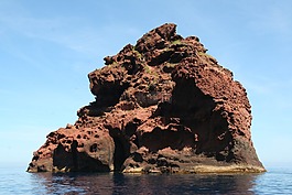 科西嘉,性质,岩