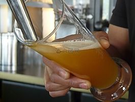 啤酒,啤酒水龙头,自来水