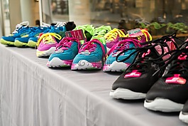 鞋,丰富多彩,时尚